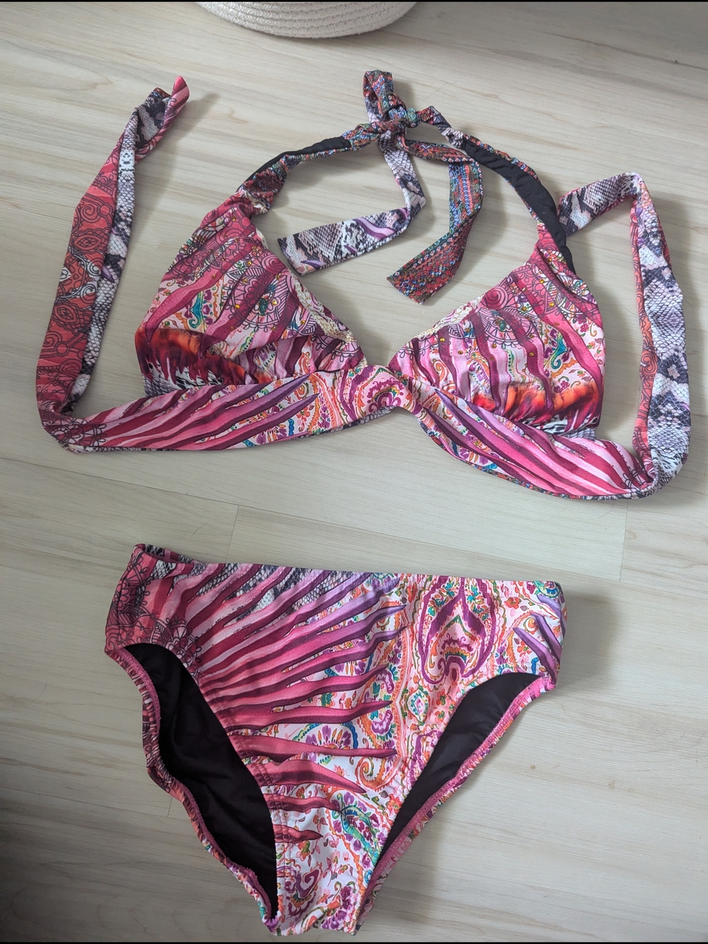 VENUS Pink Paisley Halter Bikini Set
